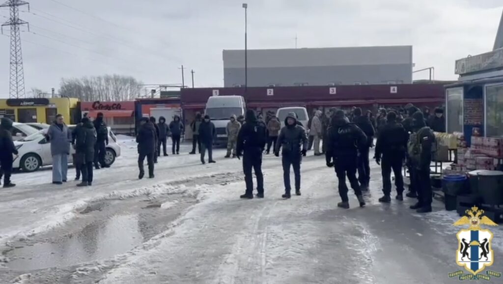 В Новосибирске выявлены нарушения миграционного законодательства в ходе операции «Нелегальный мигрант»