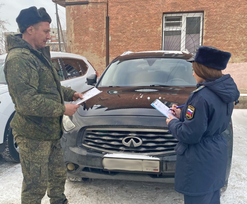 Житель Новосибирска лишился автомобиля, переданного в военную часть