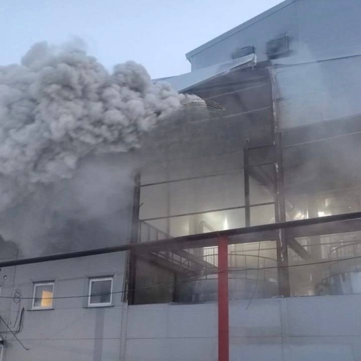 В Новосибирской области взрыв разрушил стену спиртзавода