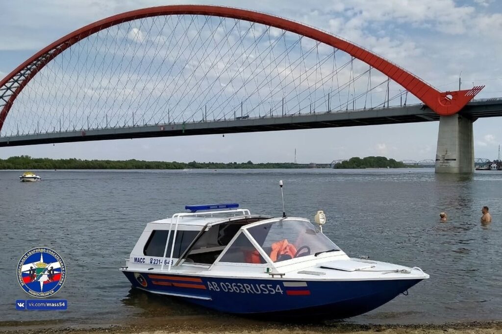 Спасатели в Новосибирске за неделю спасли 10 человек