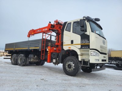 Автомобили с КМУ: как выбрать надёжный кран-манипулятор для бизнеса и строительства