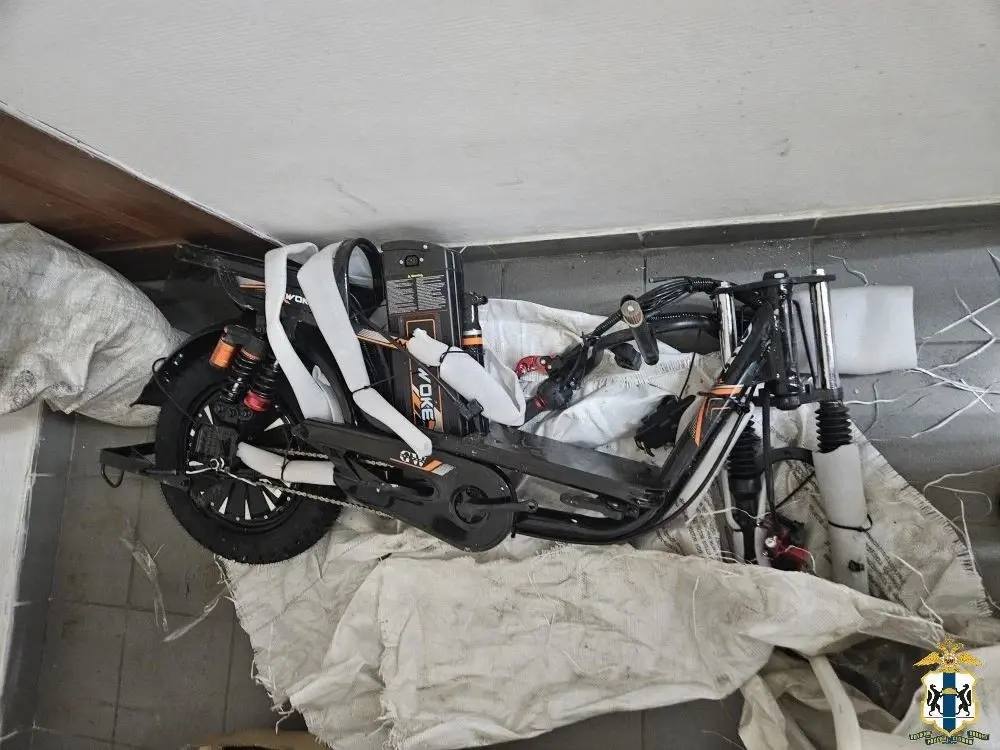 В Болотнинском районе расследуют хищение деталей для электросамокатов